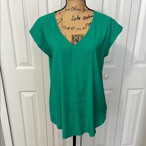 Express Green V-Neck Short Sleeve Blouse